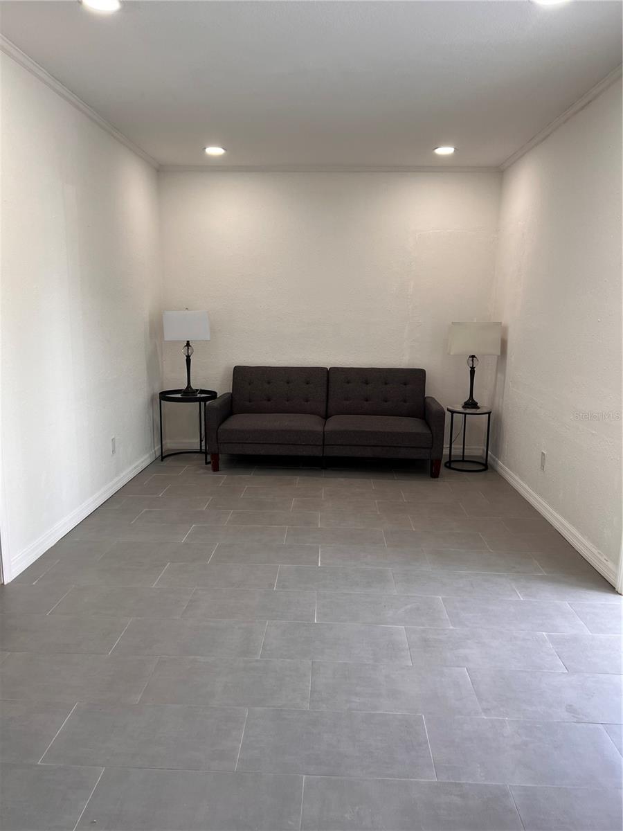 612 S LINCOLN AVE — photo 13