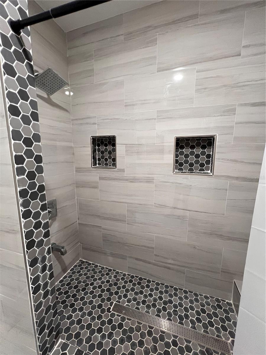 612 S LINCOLN AVE — photo 12