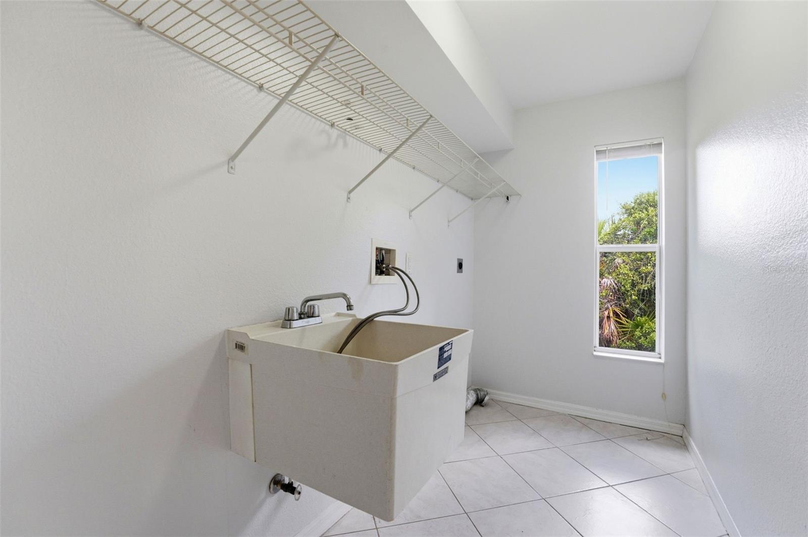 2637 COURTLAND AVE — photo 26