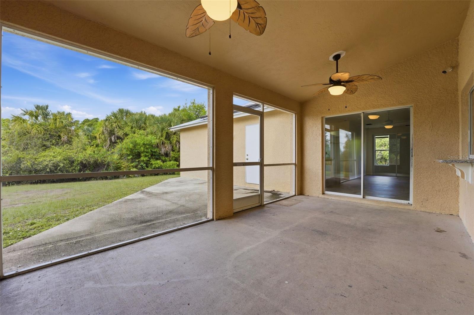 2637 COURTLAND AVE — photo 36