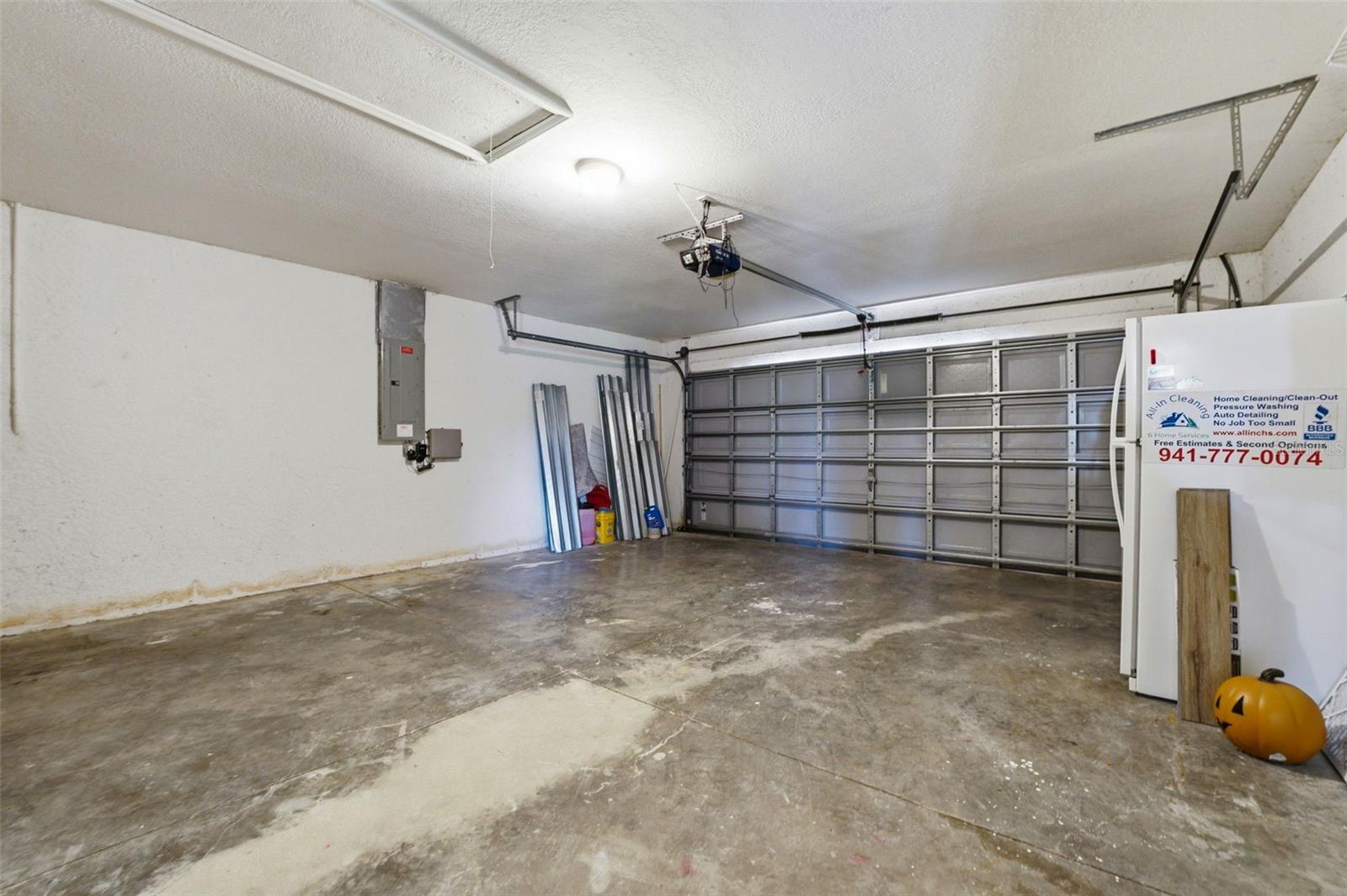 2637 COURTLAND AVE — photo 33