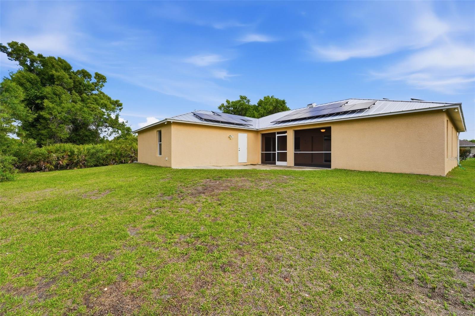 2637 COURTLAND AVE — photo 38