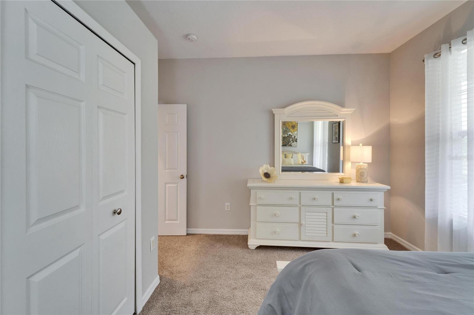 221 SELA COVE CIR — photo 34