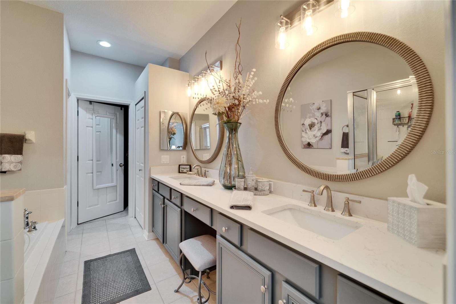 221 SELA COVE CIR — photo 30