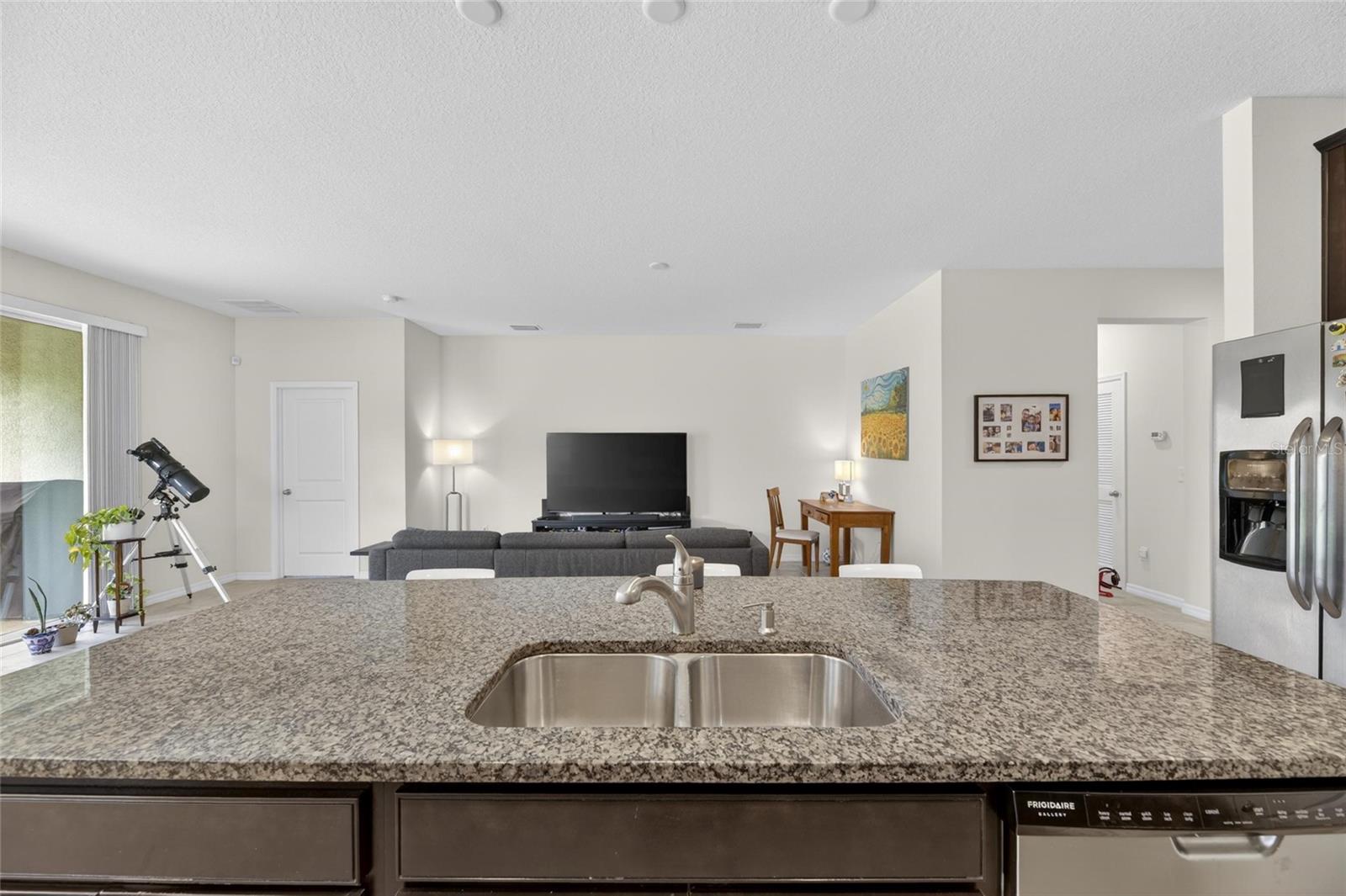 6309 SHADOWLAKE DR — photo 16