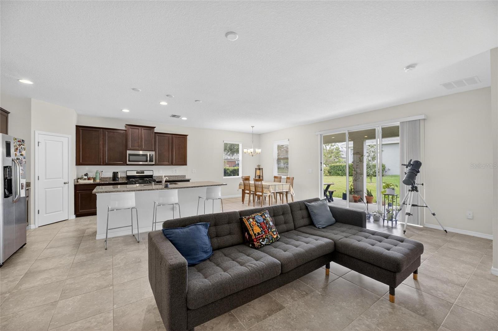 6309 SHADOWLAKE DR — photo 3