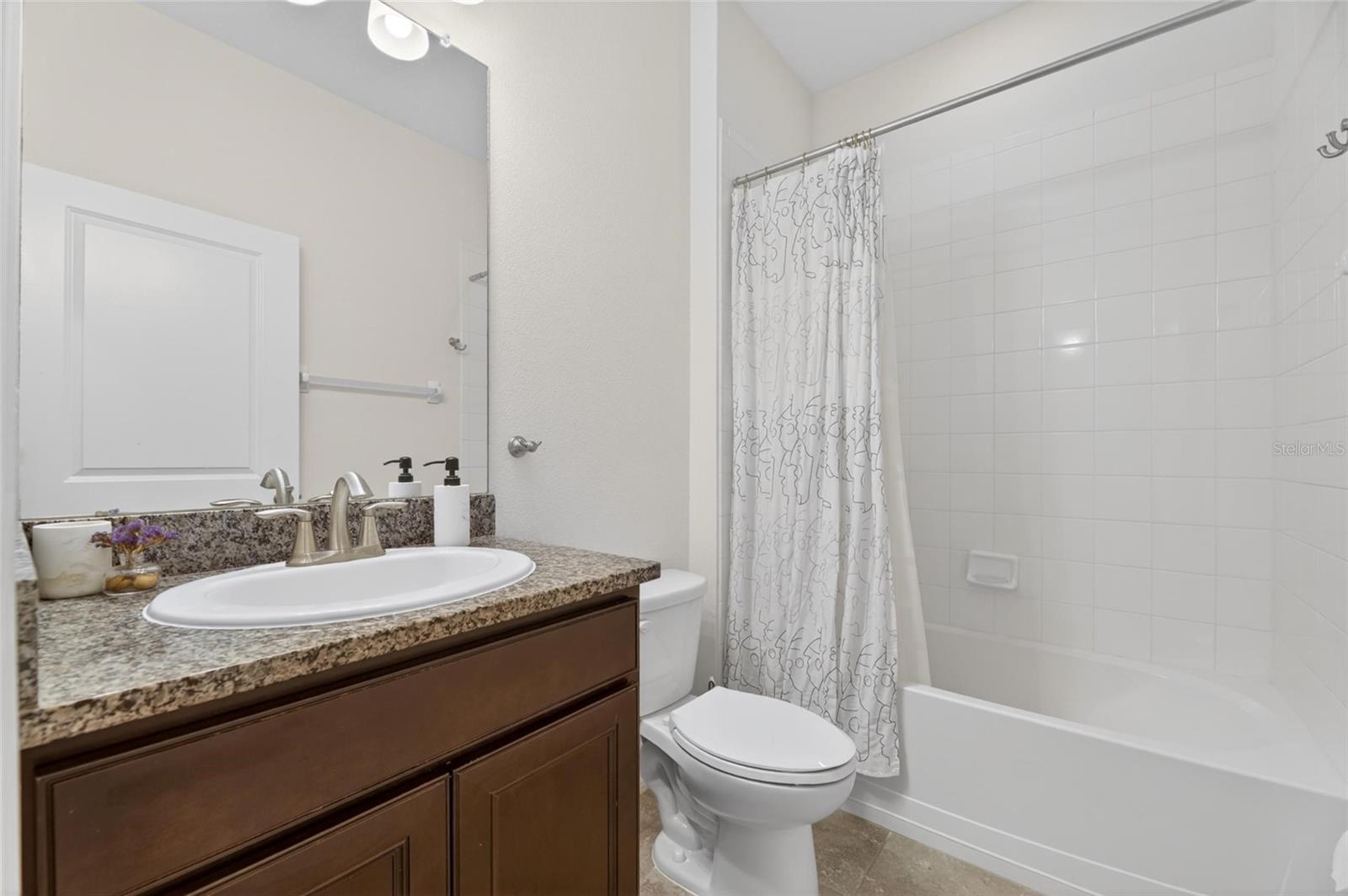 6309 SHADOWLAKE DR — photo 32