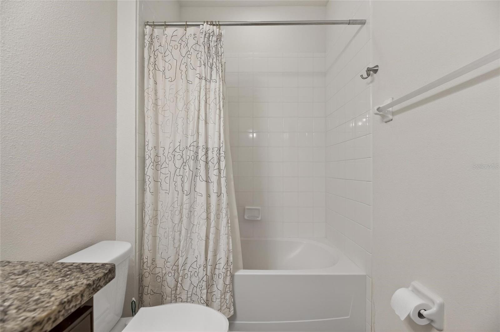 6309 SHADOWLAKE DR — photo 31