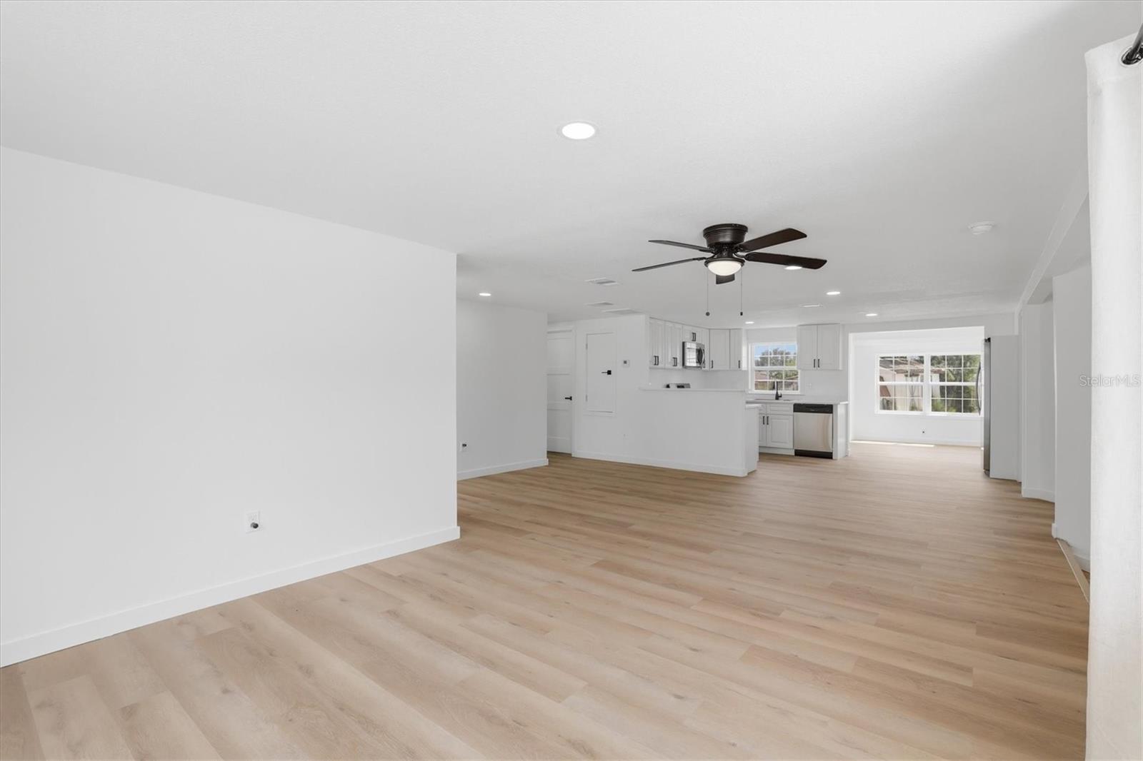 7114 FAIR LN — photo 17