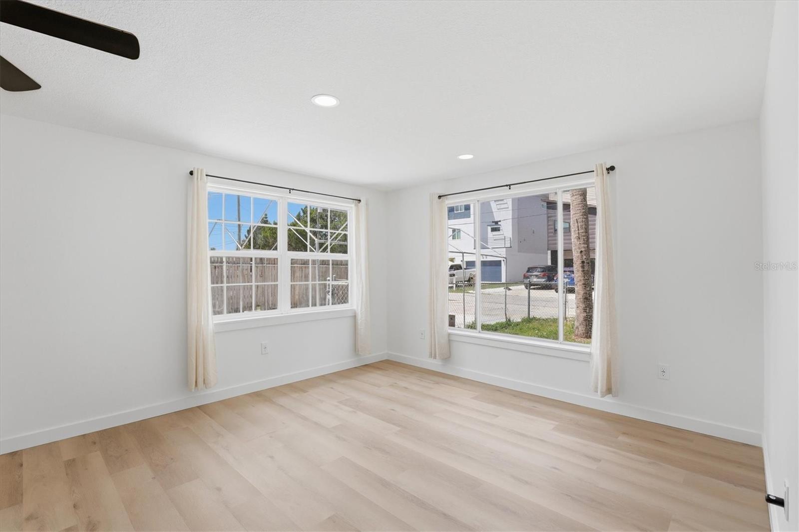7114 FAIR LN — photo 16