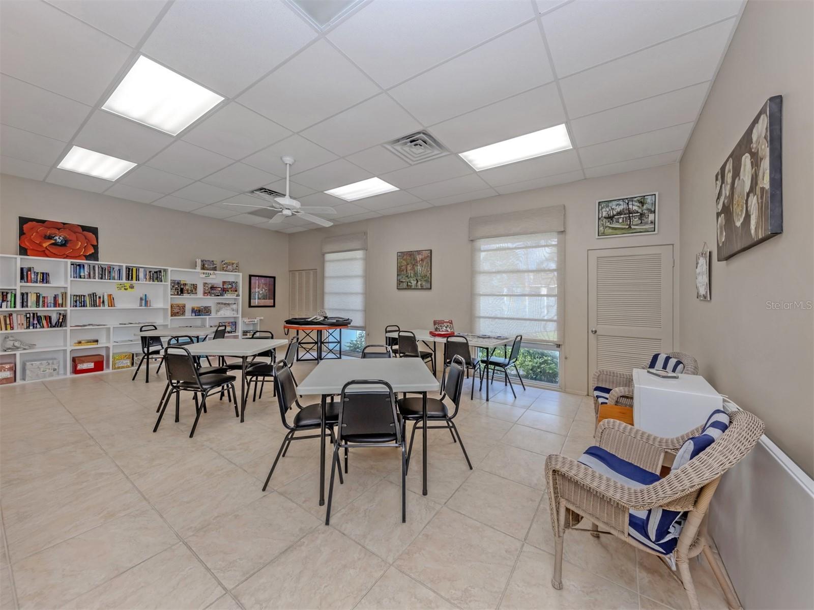 6108 GREEN VIEW DR #143 — photo 39