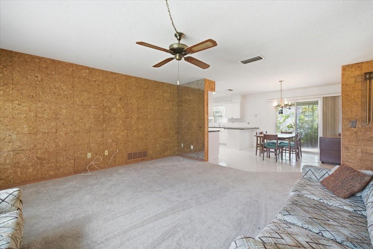 140 PATLIN CIR E — photo 8