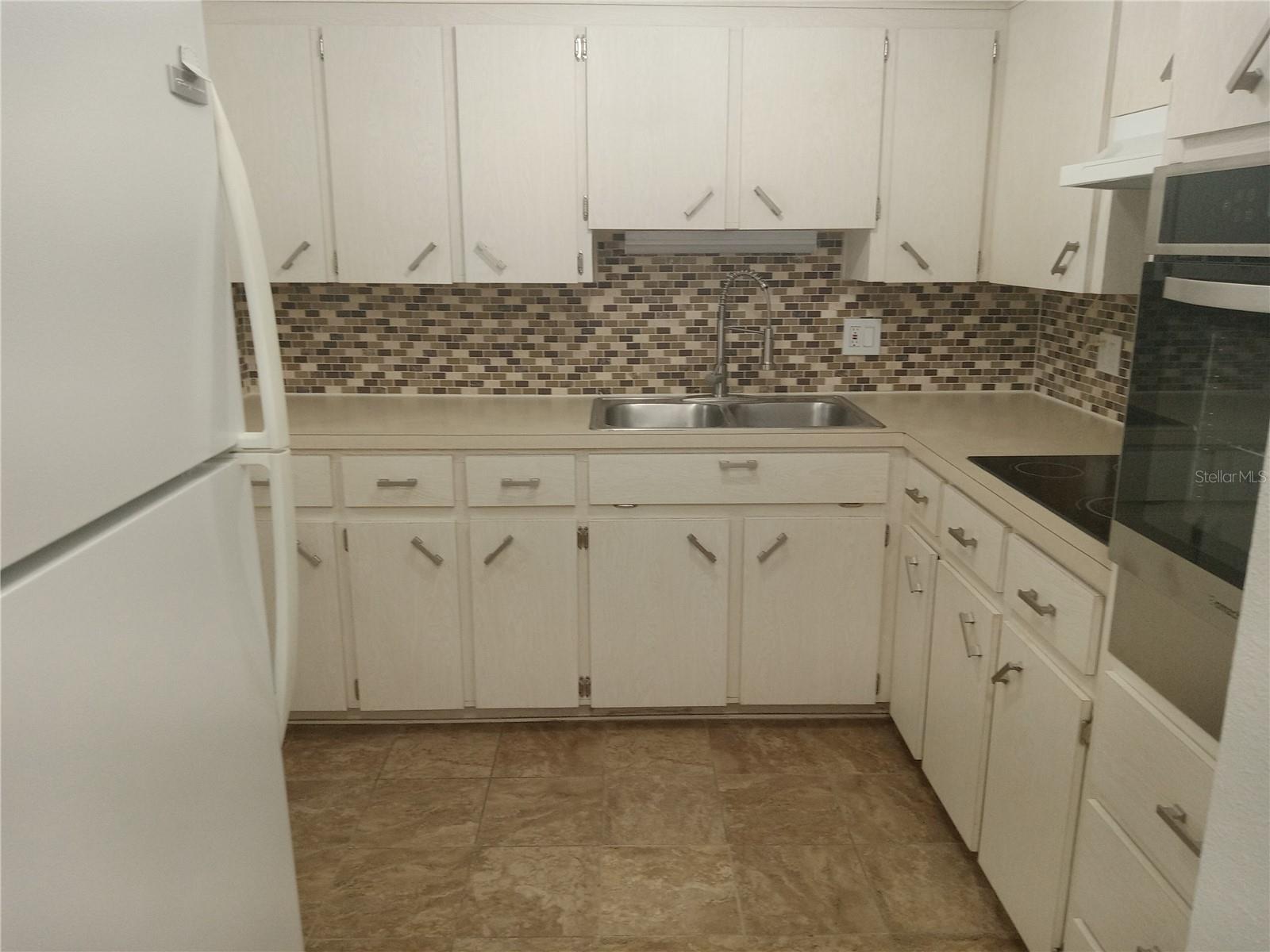 2331 FINLANDIA LN #53 — photo 11