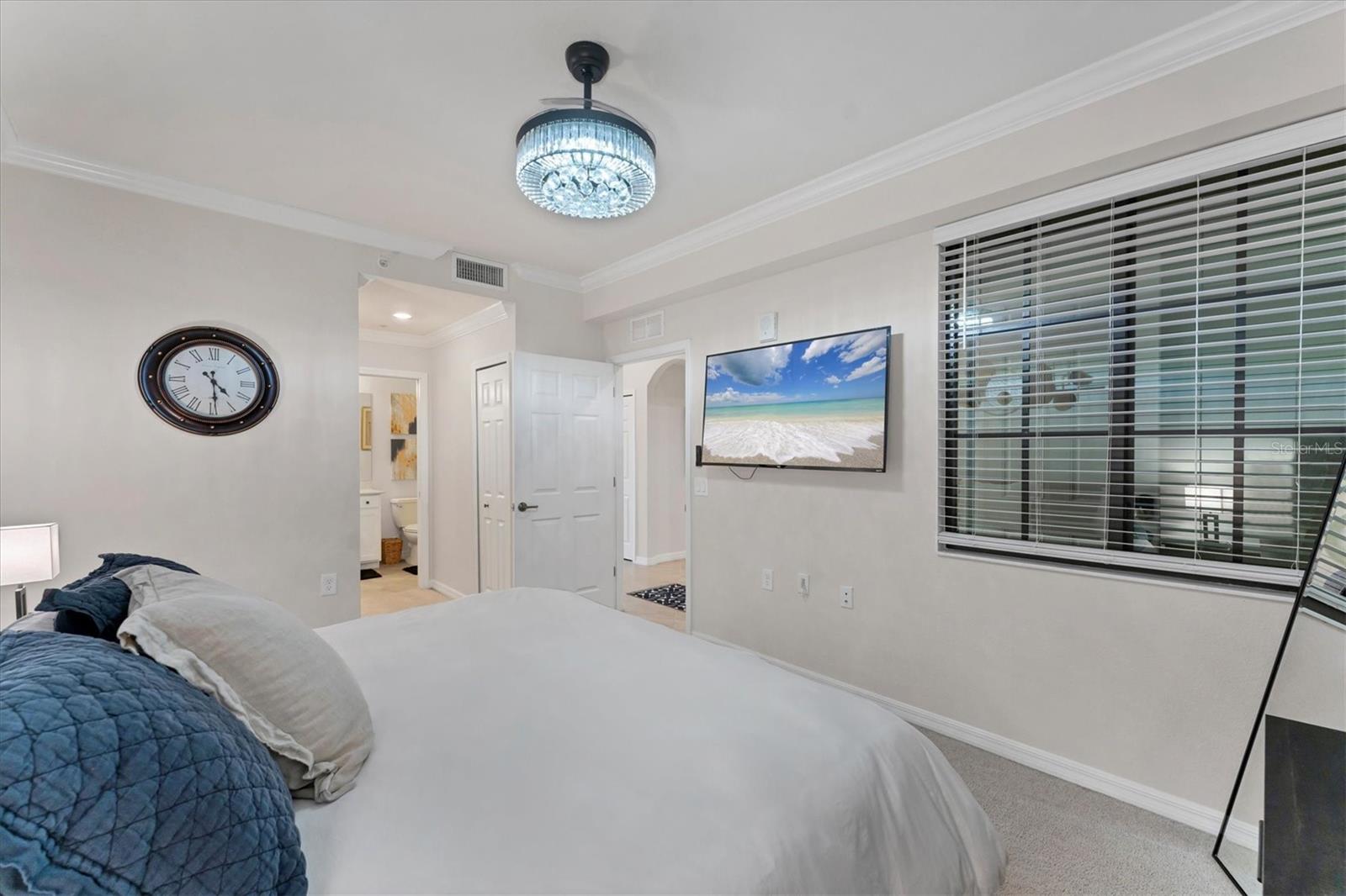 17704 GAWTHROP DR #102 — photo 18