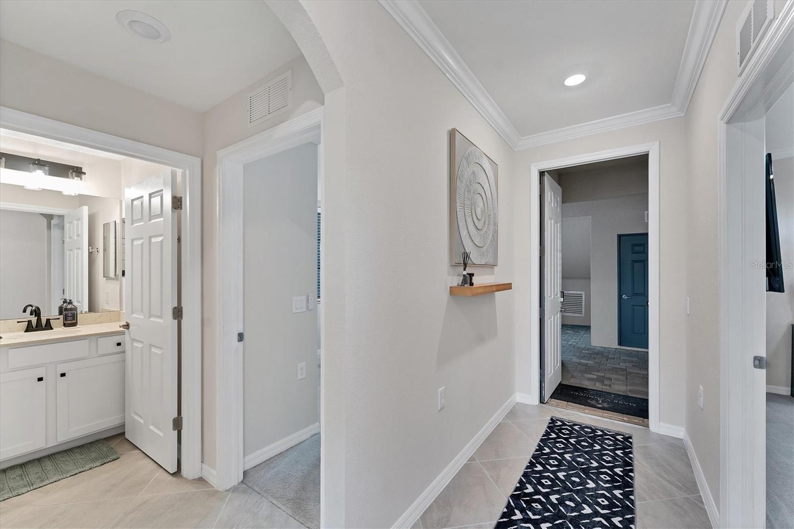 17704 GAWTHROP DR #102 — photo 2