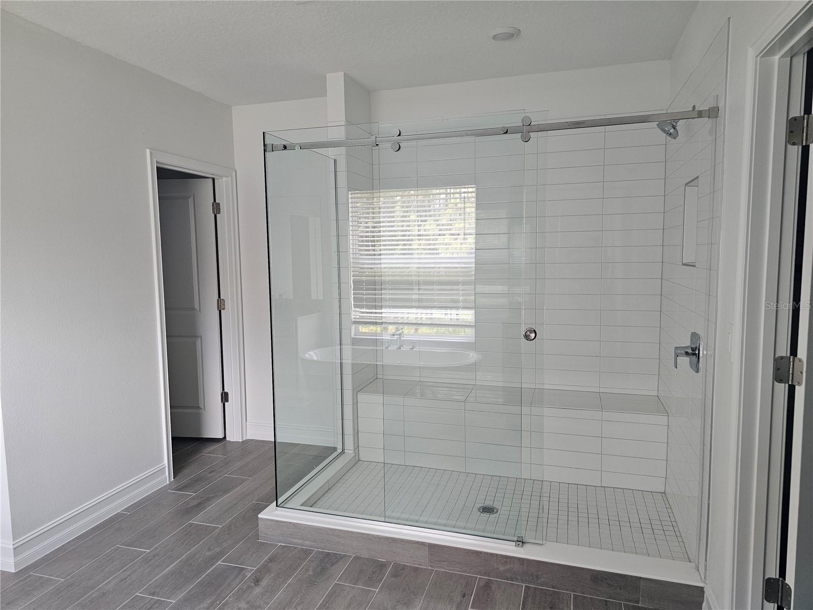 18271 PEARL VIEW PL — photo 34