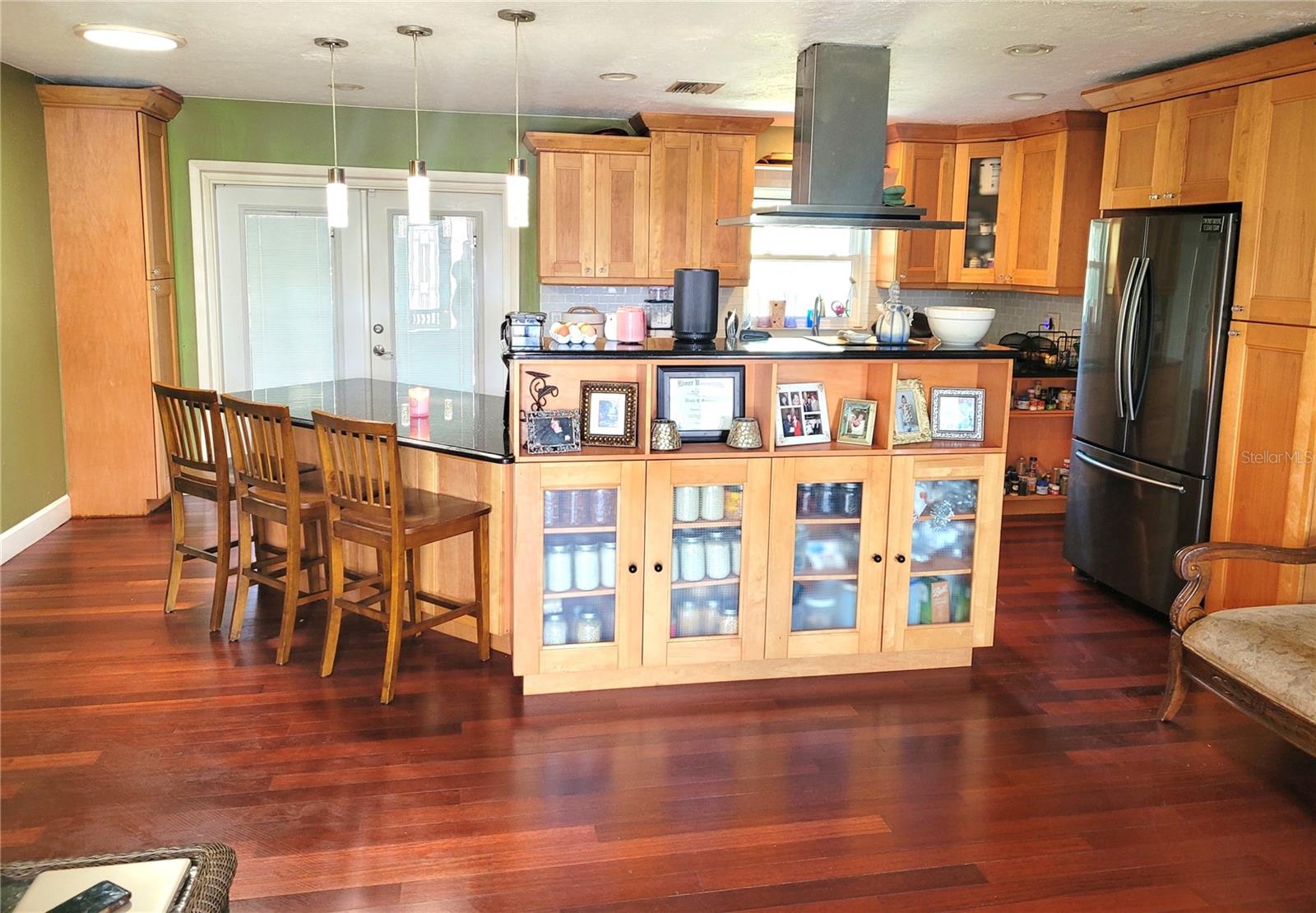 5203 PRESIDENTIAL ST — photo 2