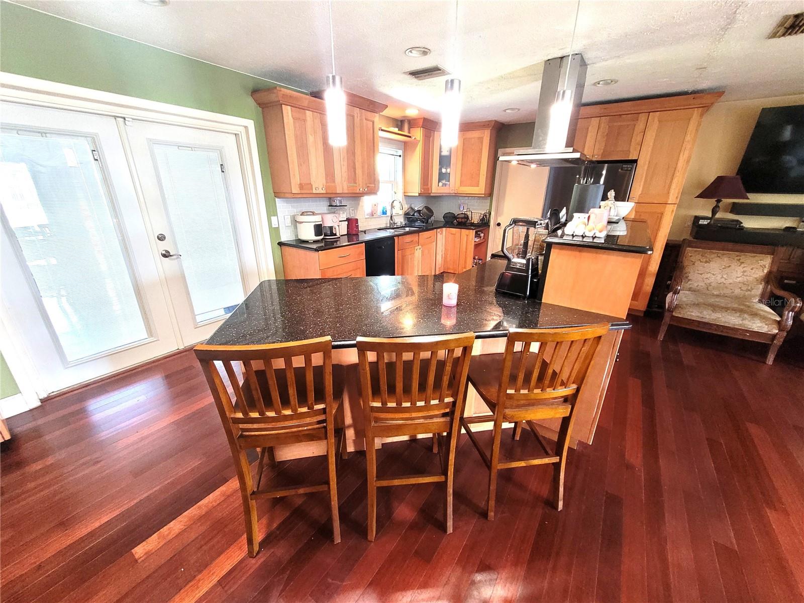 5203 PRESIDENTIAL ST — photo 5