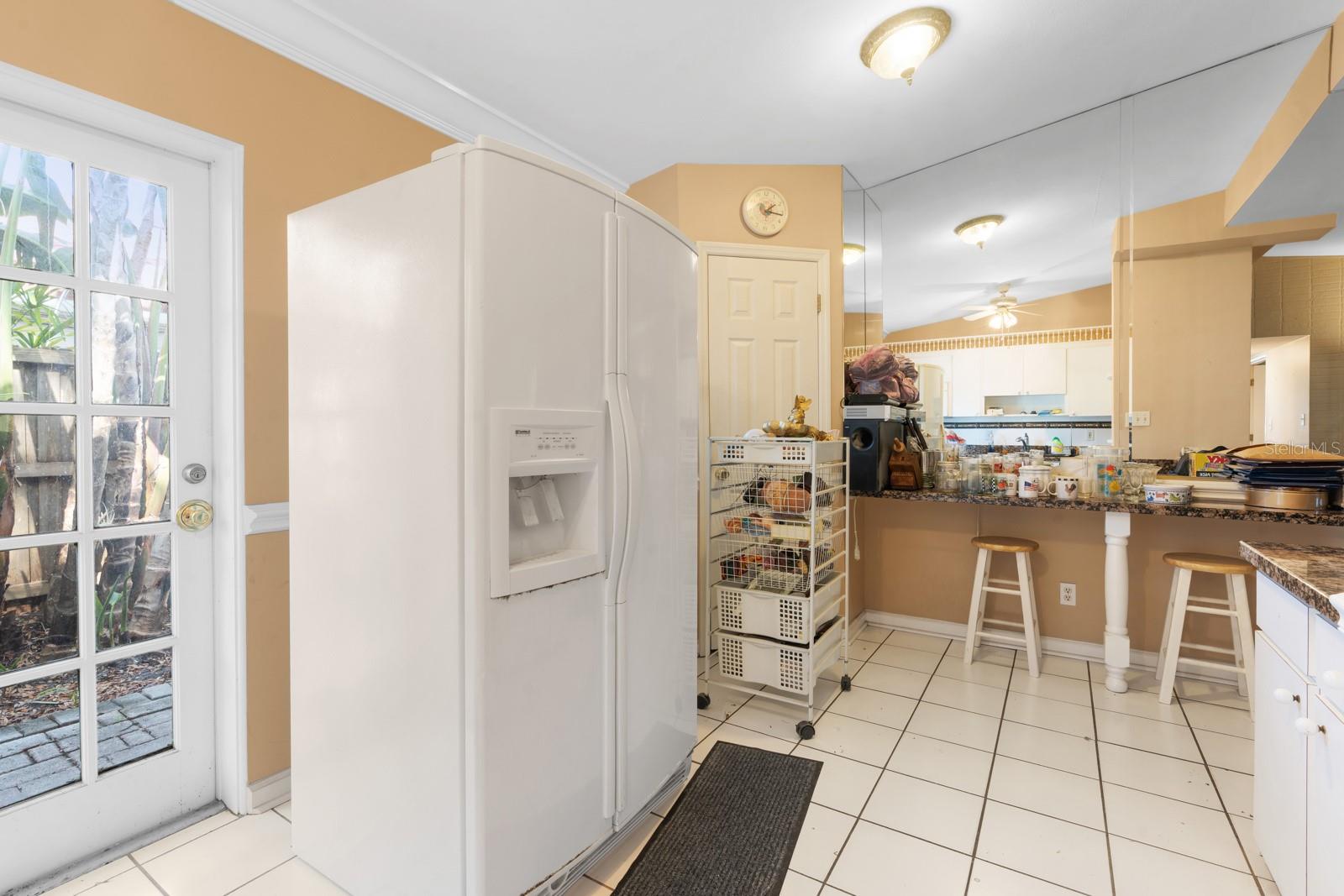 3414 W WALLCRAFT AVE — photo 16