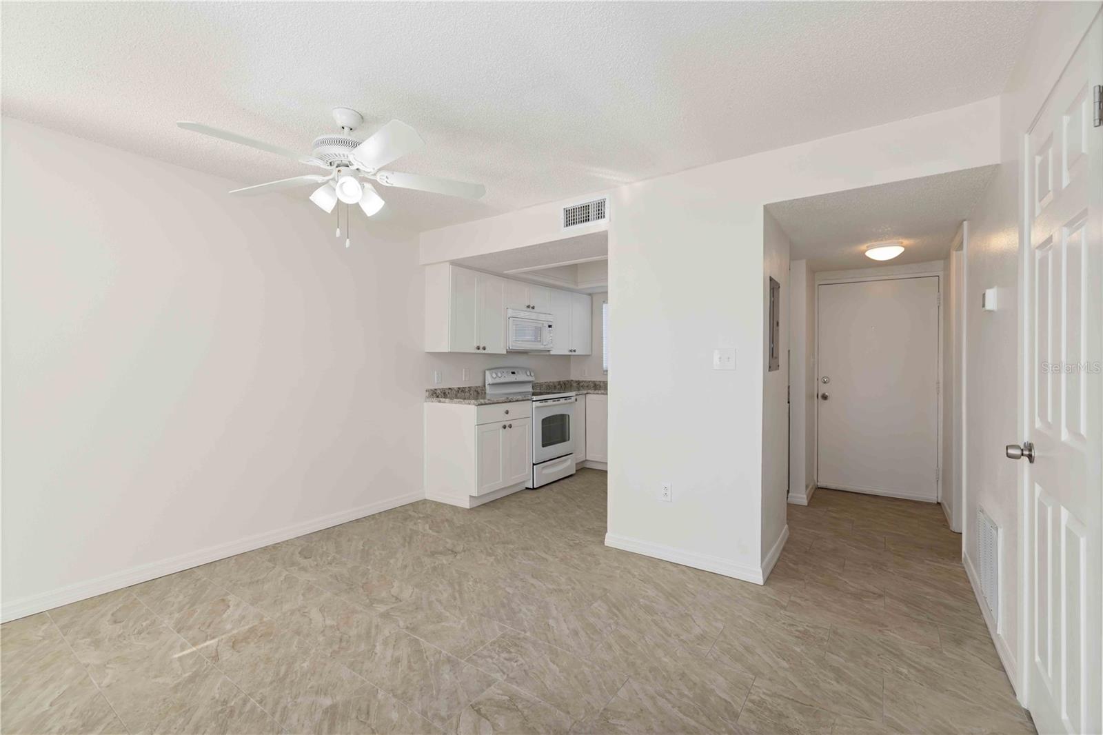 3569 BEE RIDGE — photo 8