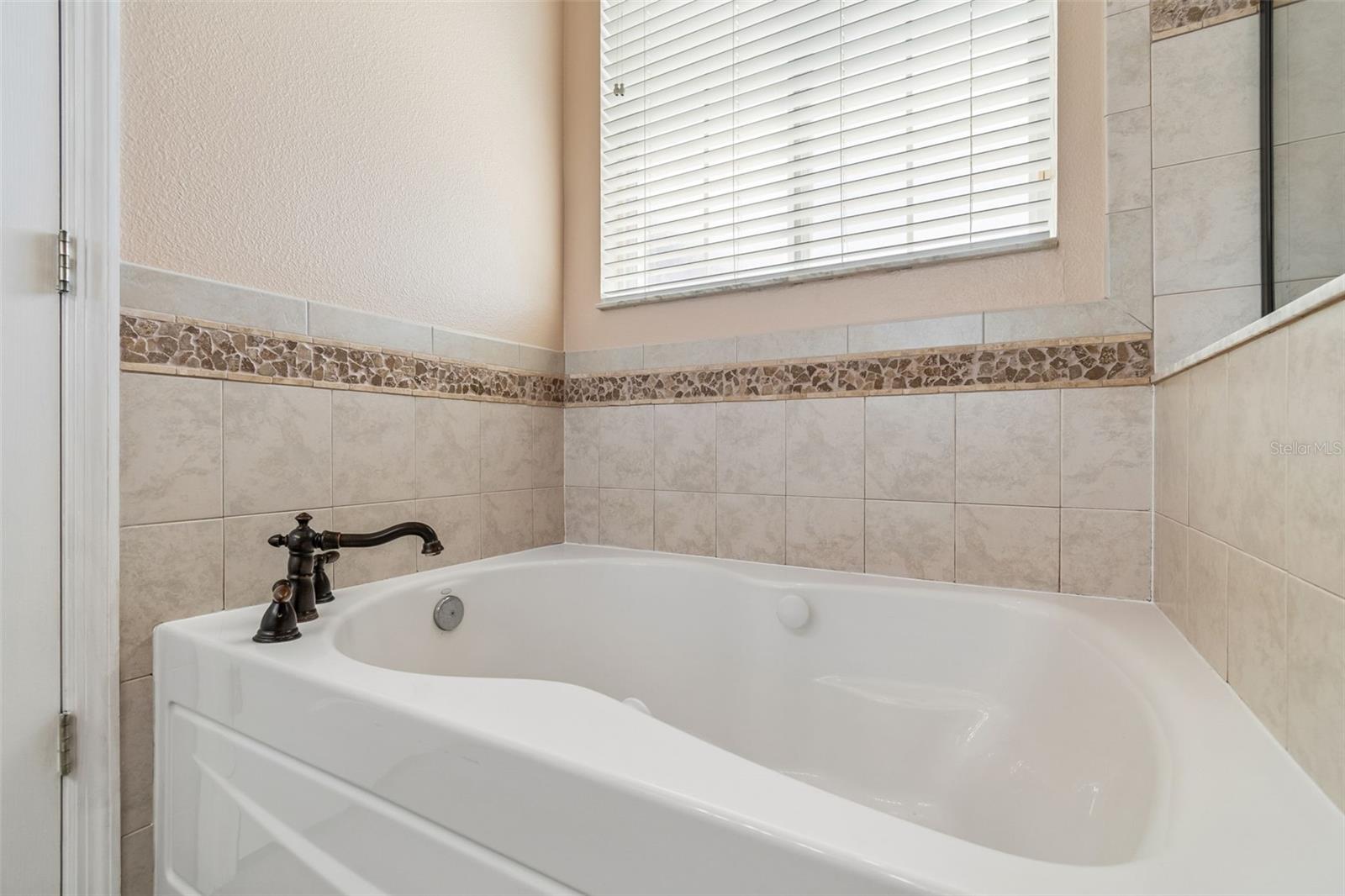 5405 HAMMOCK VIEW LN — photo 29