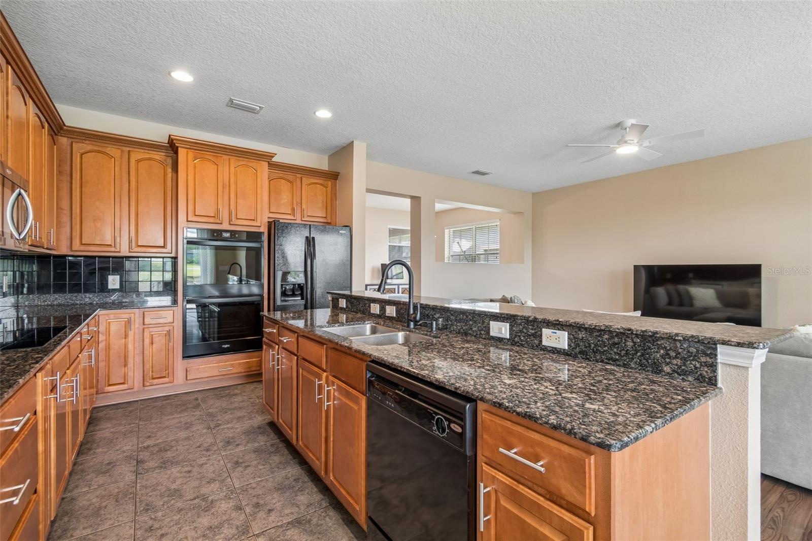 5405 HAMMOCK VIEW LN — photo 37