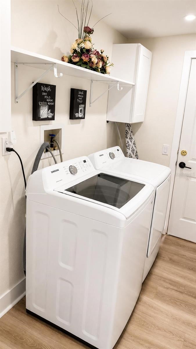 2109 E NAVAJO AVE — photo 12