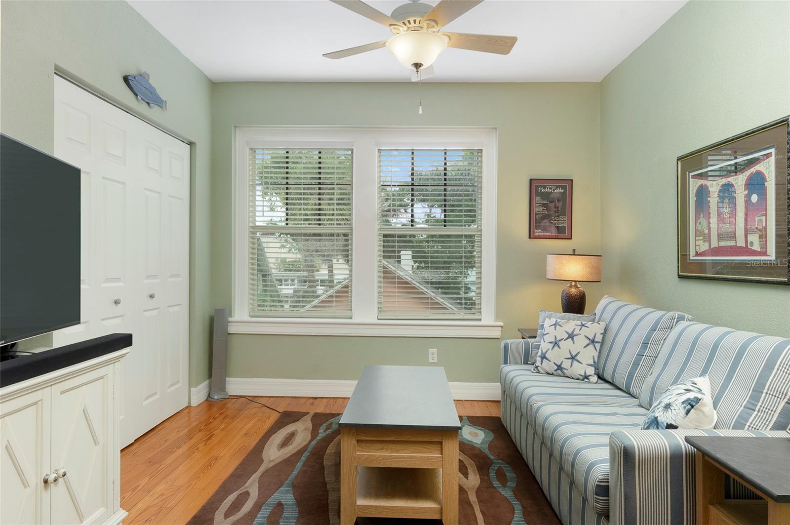 219 4TH AVE N #202 — photo 9