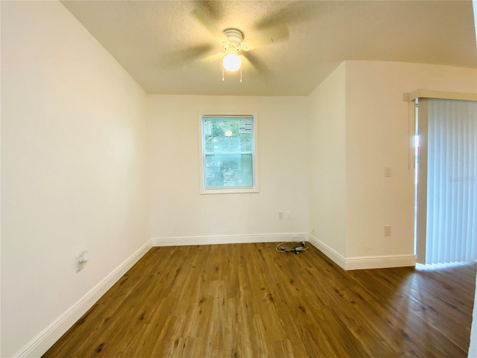 305 E WELLINGTON CT #62 — photo 4