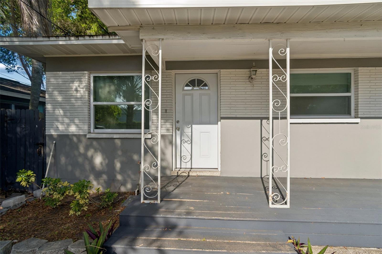 6710 N HARER ST — photo 10