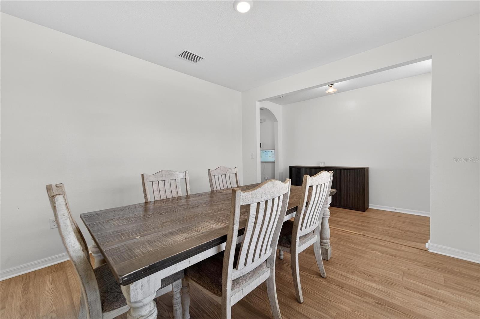 3009 BLAKERT CT — photo 9