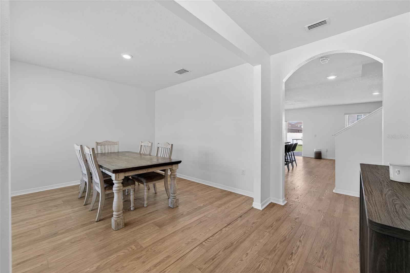 3009 BLAKERT CT — photo 8