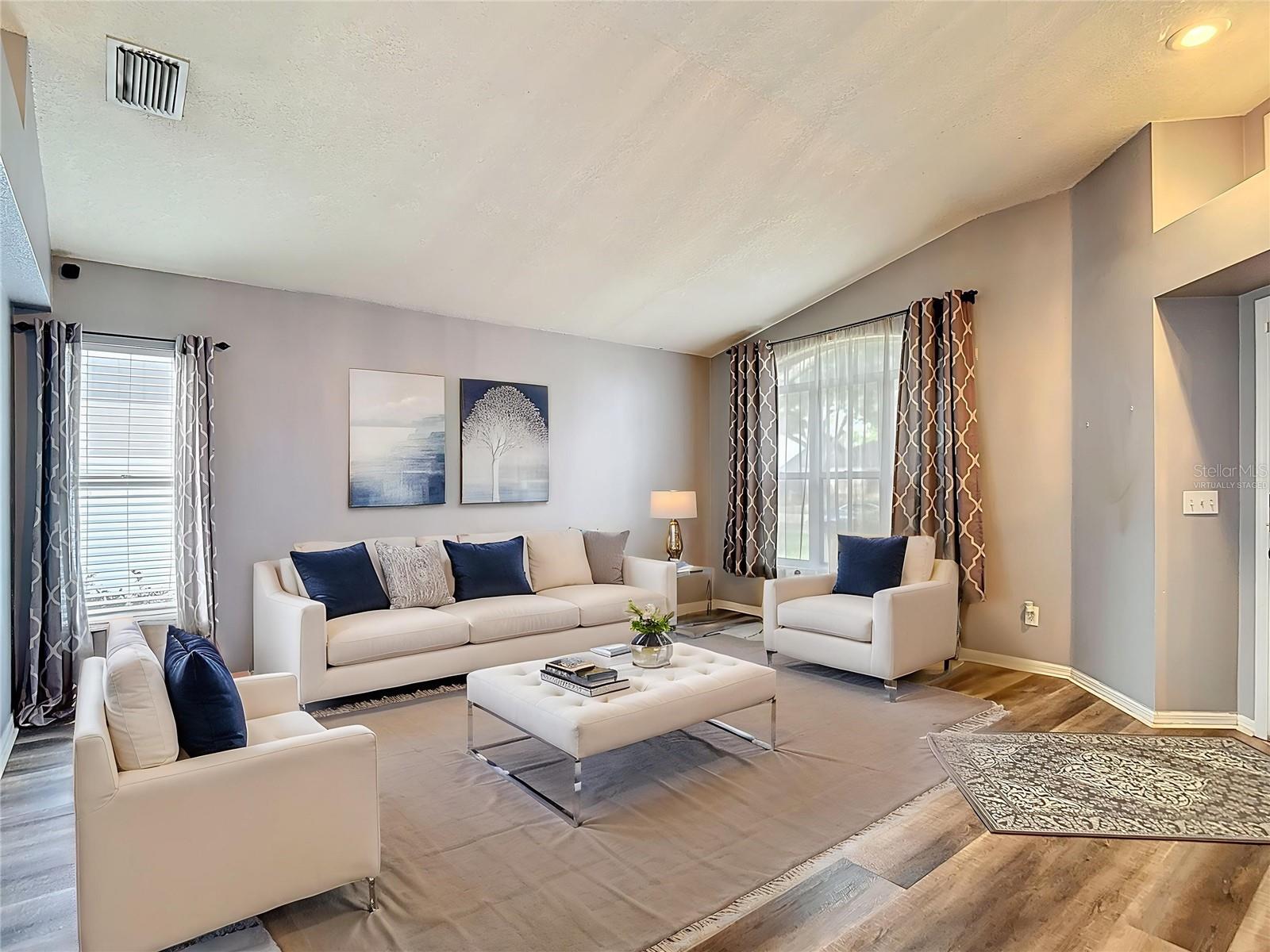 2631 GREEN VALLEY ST — photo 10