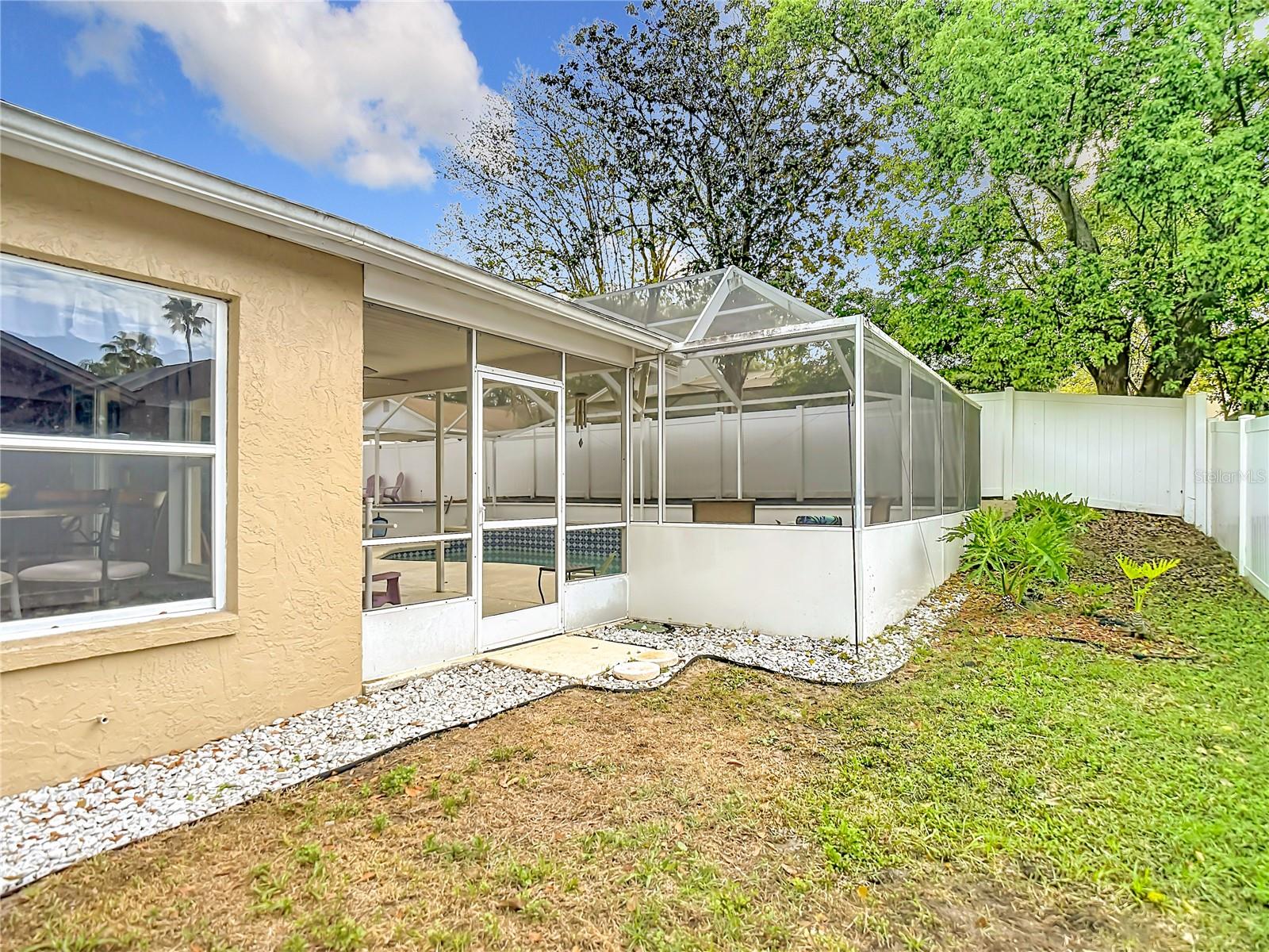 2631 GREEN VALLEY ST — photo 44
