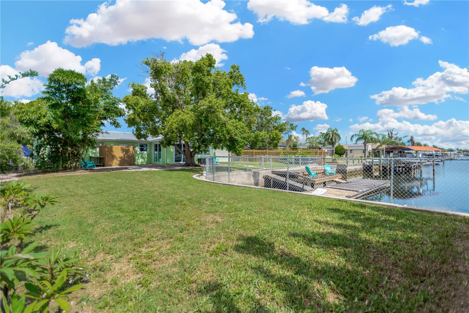 13724 COX AVE — photo 33