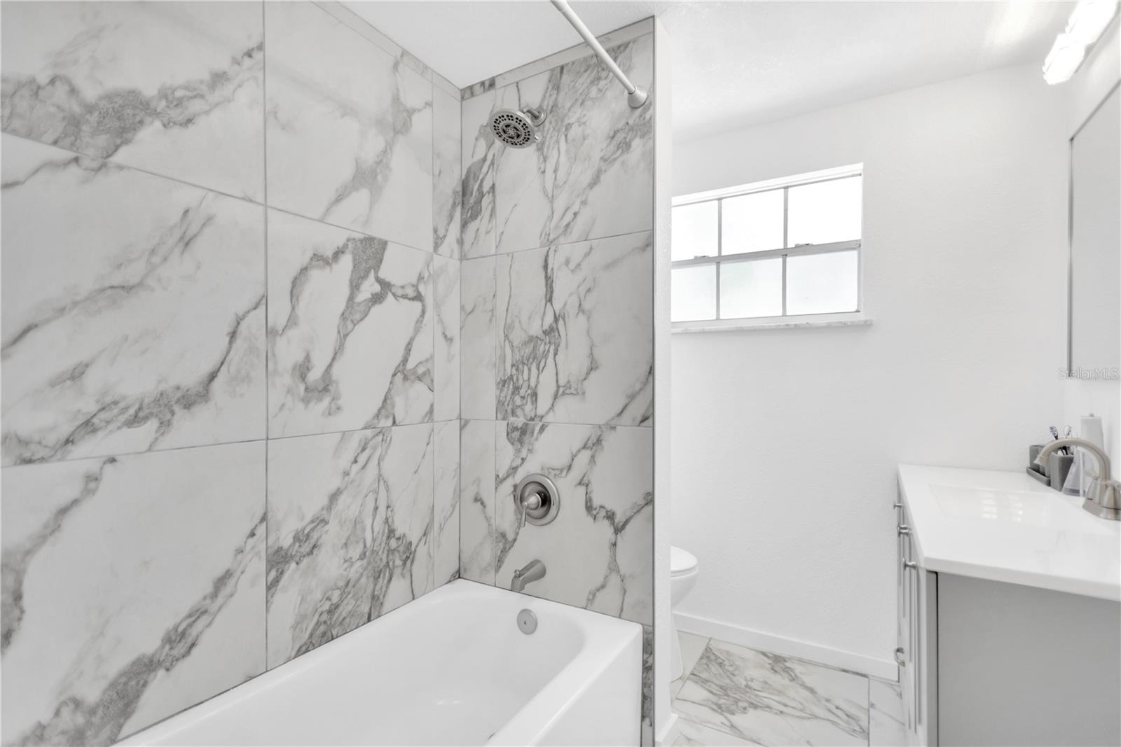 13724 COX AVE — photo 24