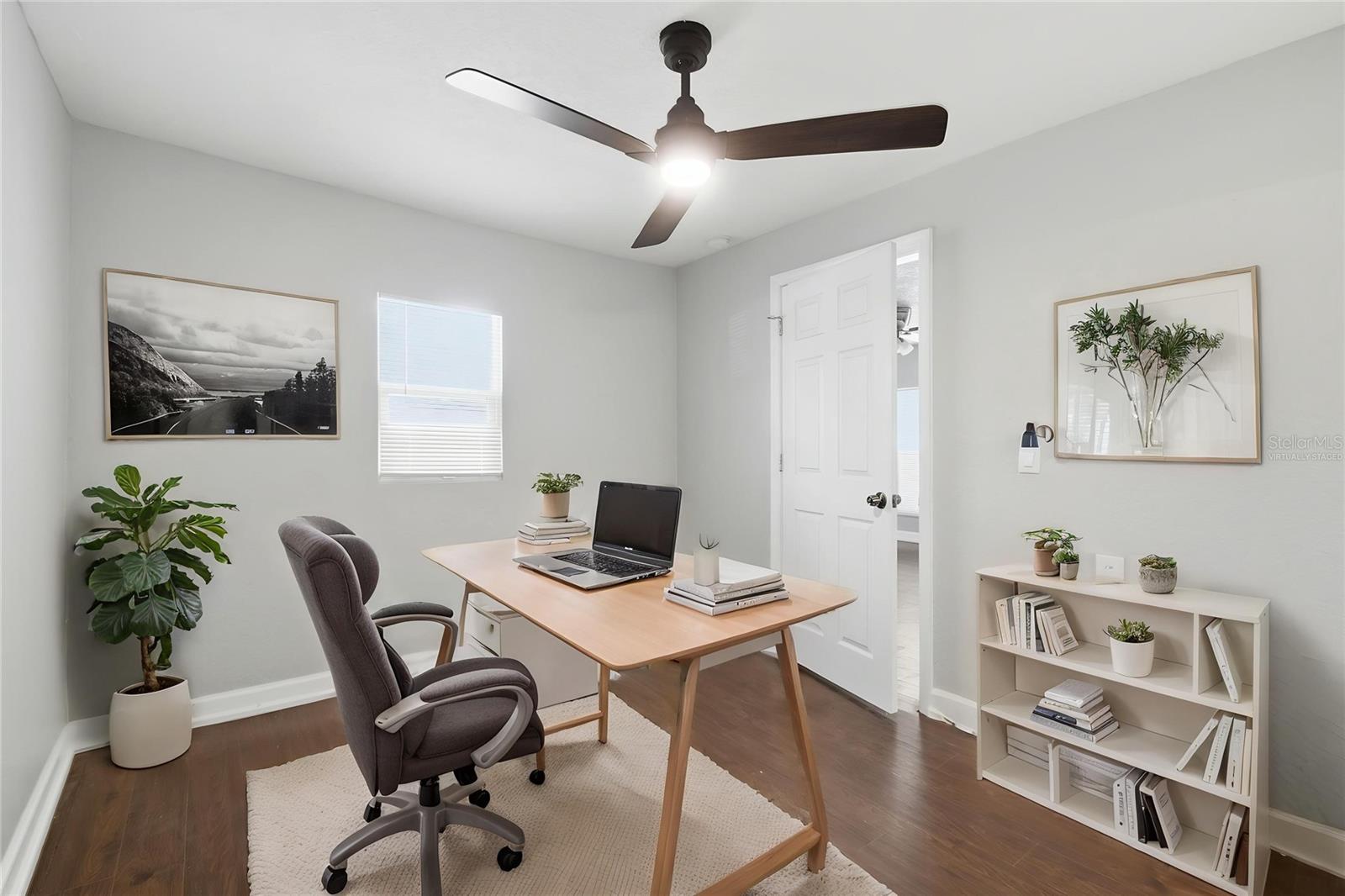 1410 E WATERS AVE — photo 5
