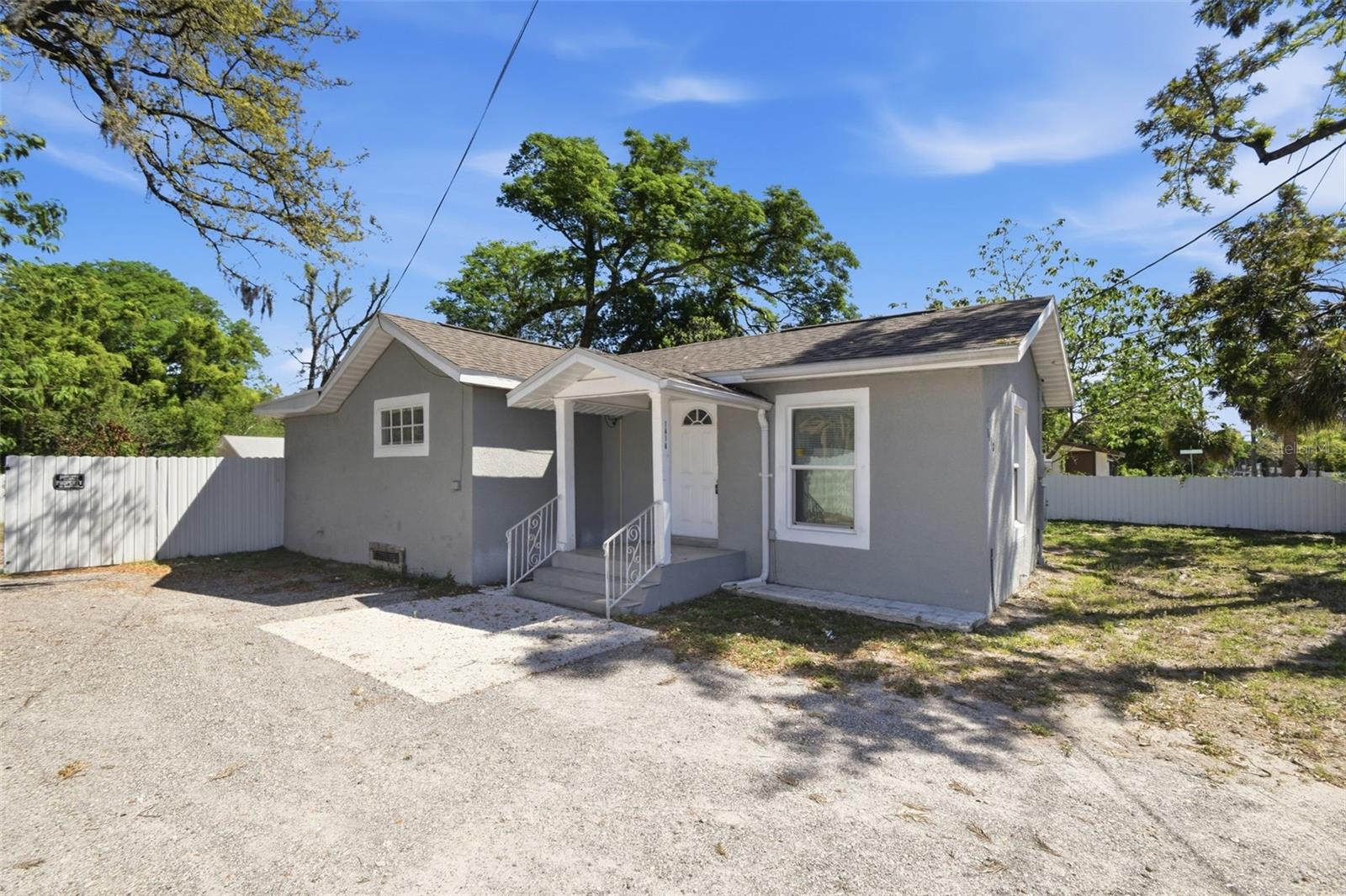 1410 E WATERS AVE — photo 2