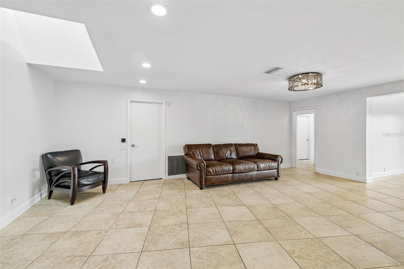 4213 SALTWATER BLVD — photo 13
