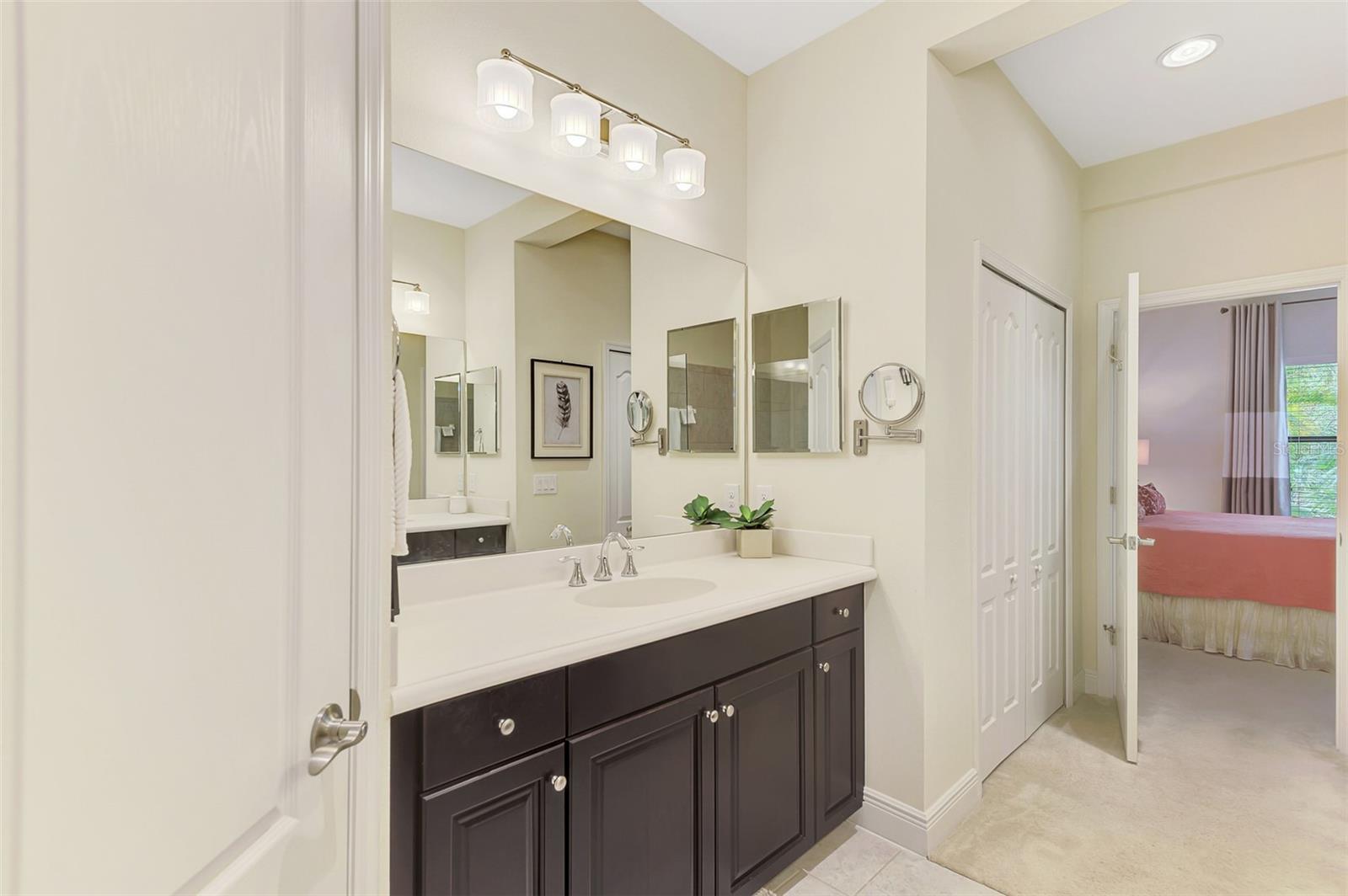 1321 BACKSPIN DR — photo 18