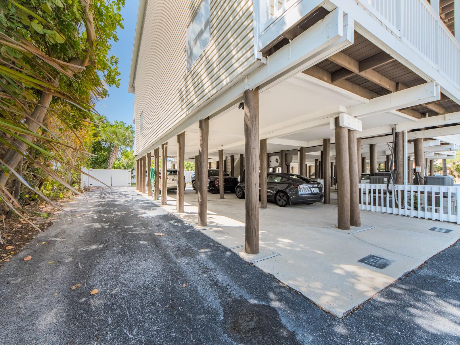 2406 GULF BLVD #204 — photo 31