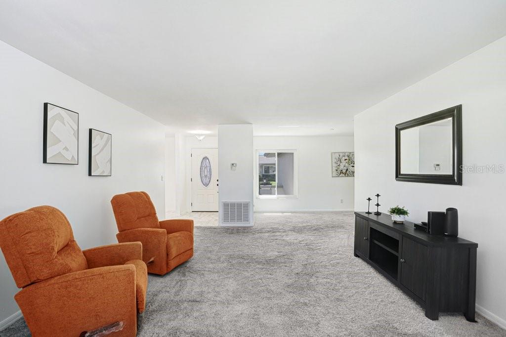 2306 LANCASTER DR #2306 — photo 11