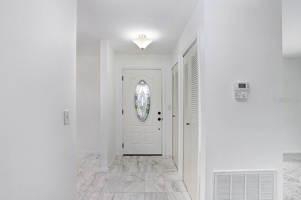 2306 LANCASTER DR #2306 — photo 8