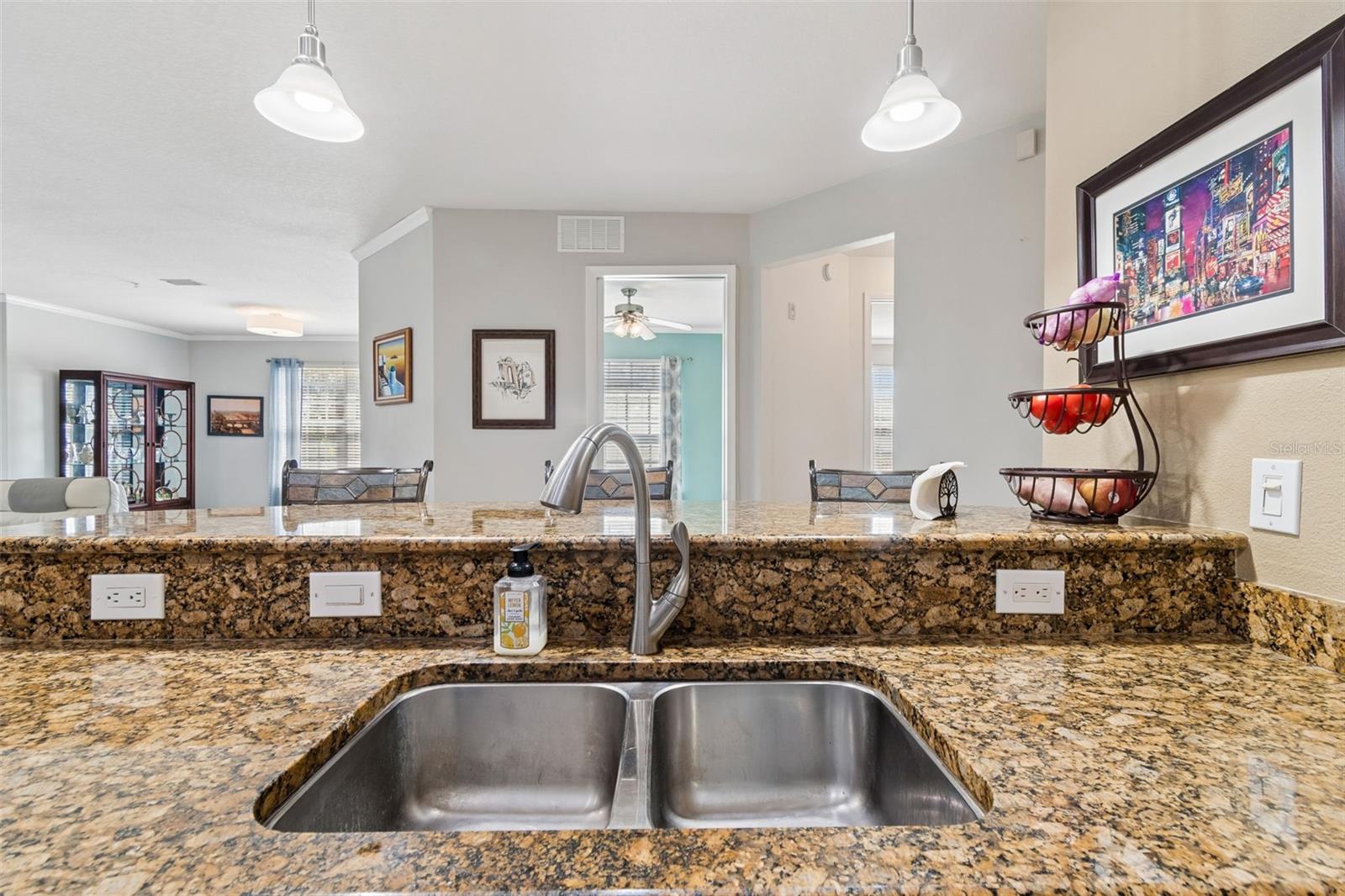 7903 SEMINOLE BLVD #2208 — photo 9