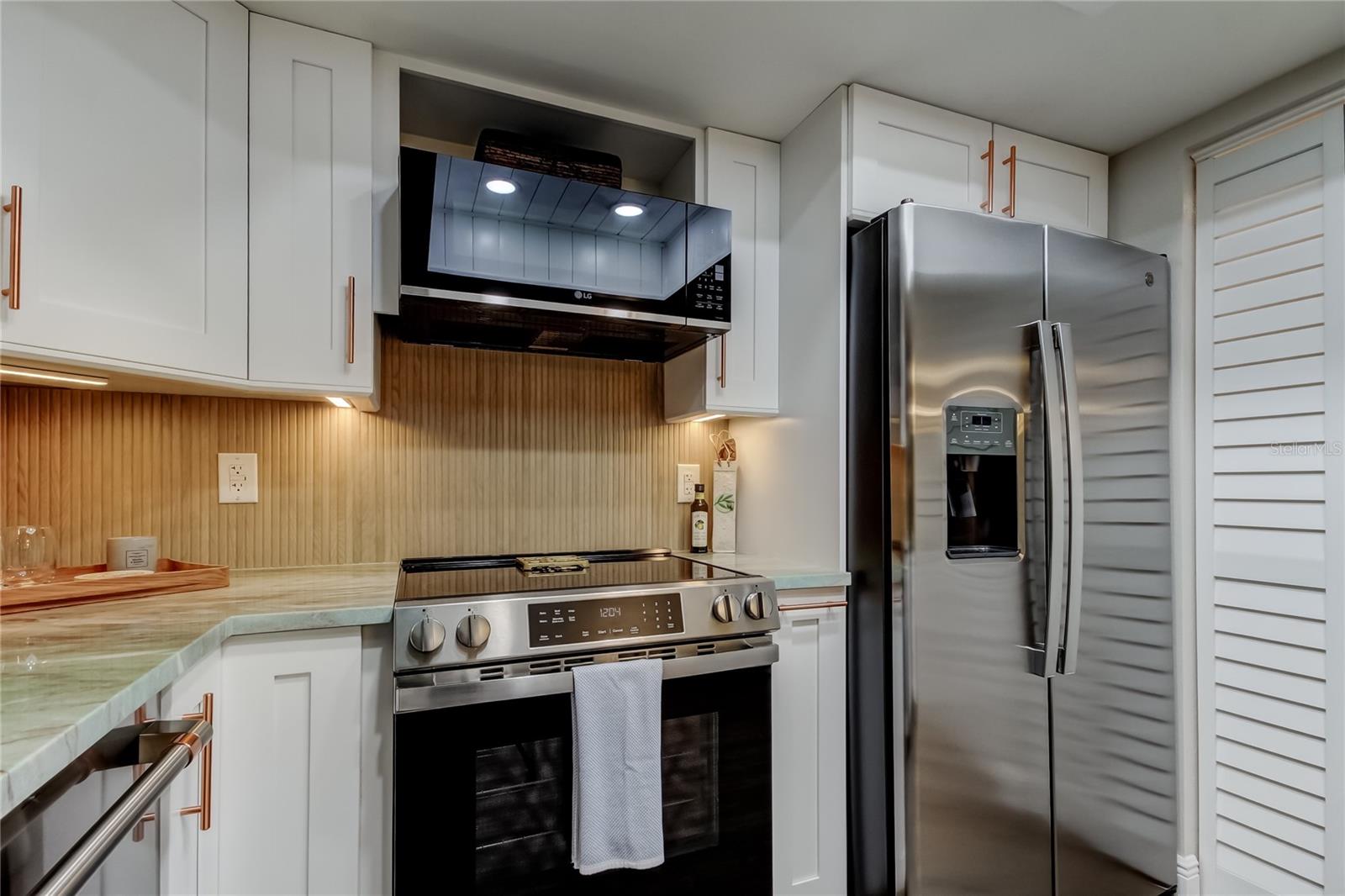 2673 SABAL SPRINGS CIR #201 — photo 45