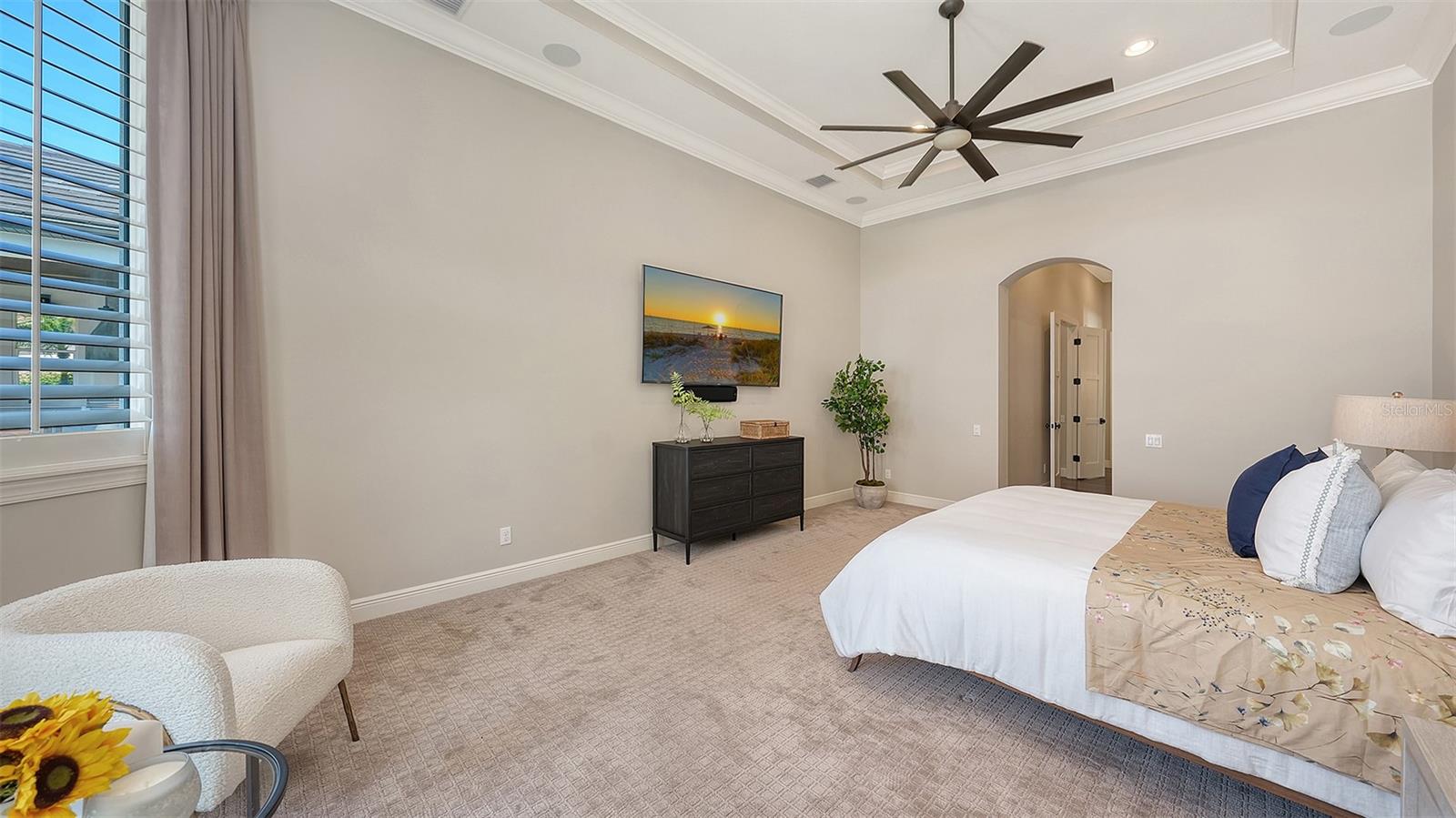 313 LOOKOUT POINT DR — photo 58