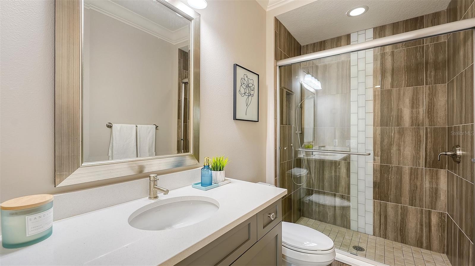 313 LOOKOUT POINT DR — photo 87