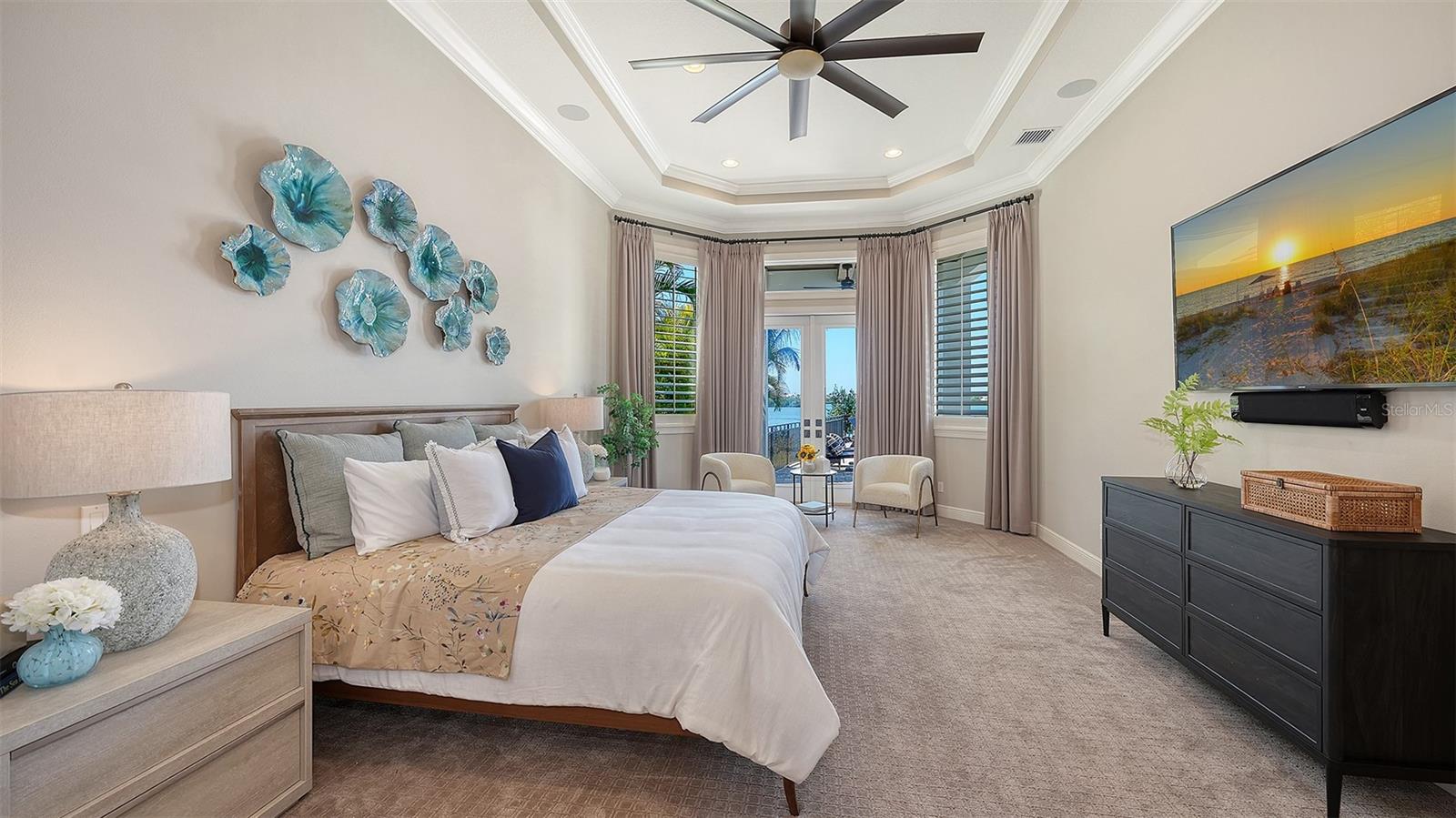 313 LOOKOUT POINT DR — photo 55