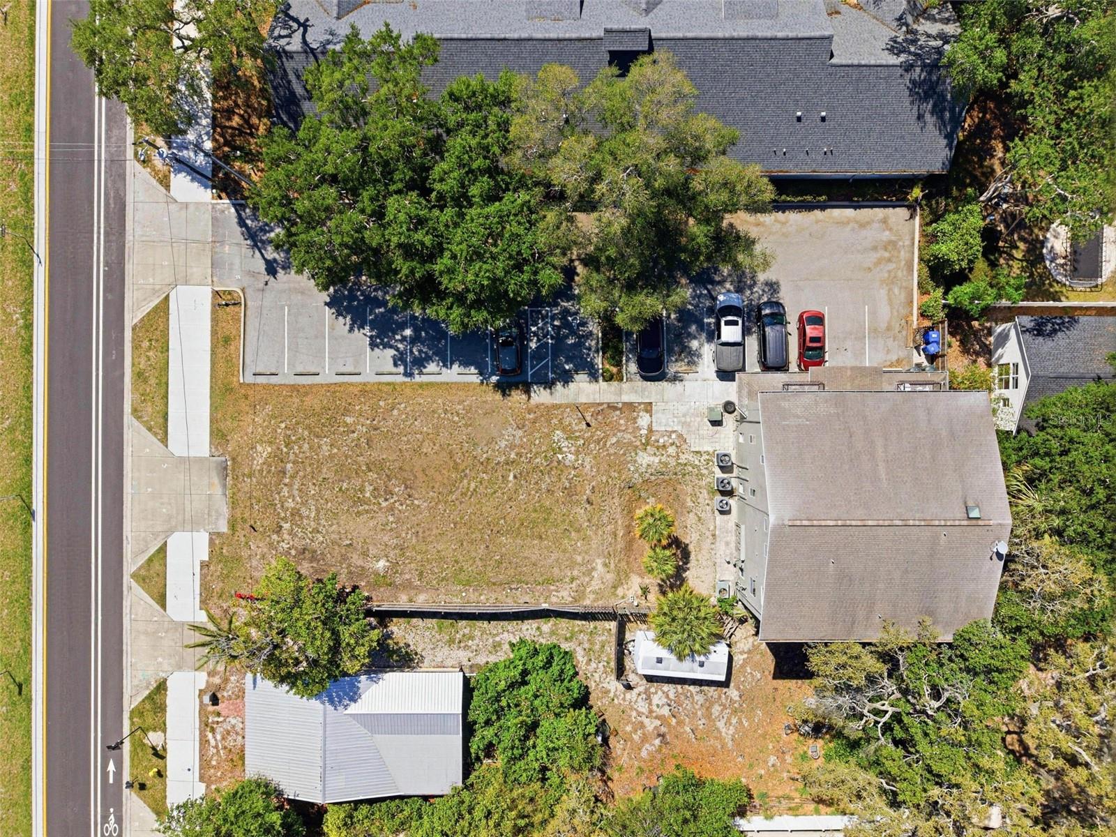 444 SKINNER BLVD — photo 8