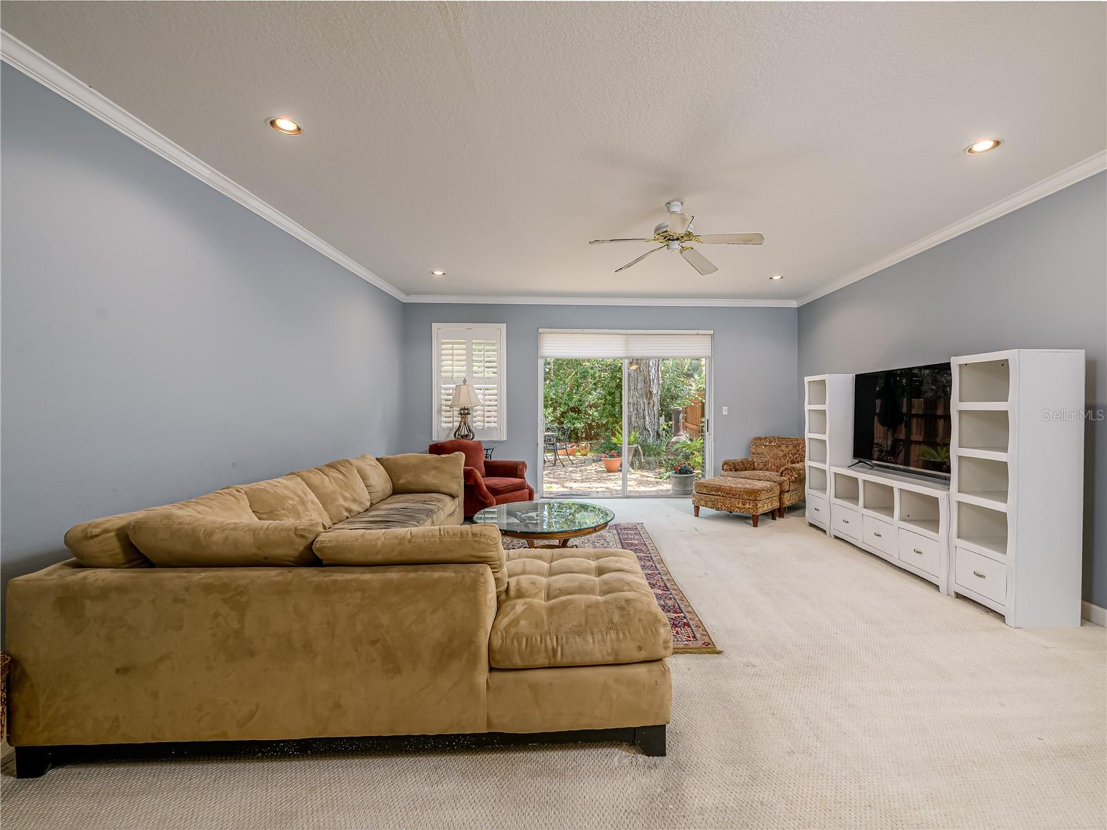 204 S LINCOLN AVE — photo 15